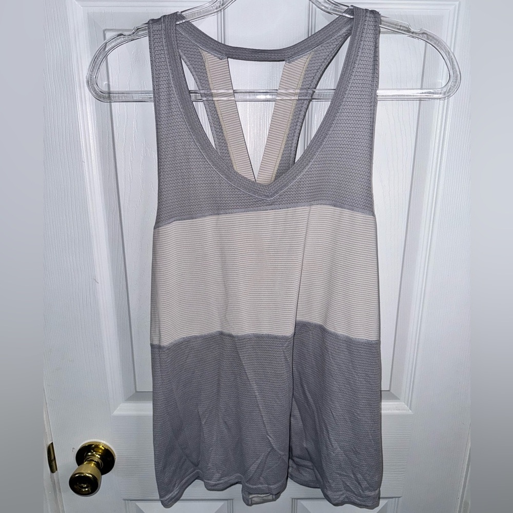 Lululemon tank